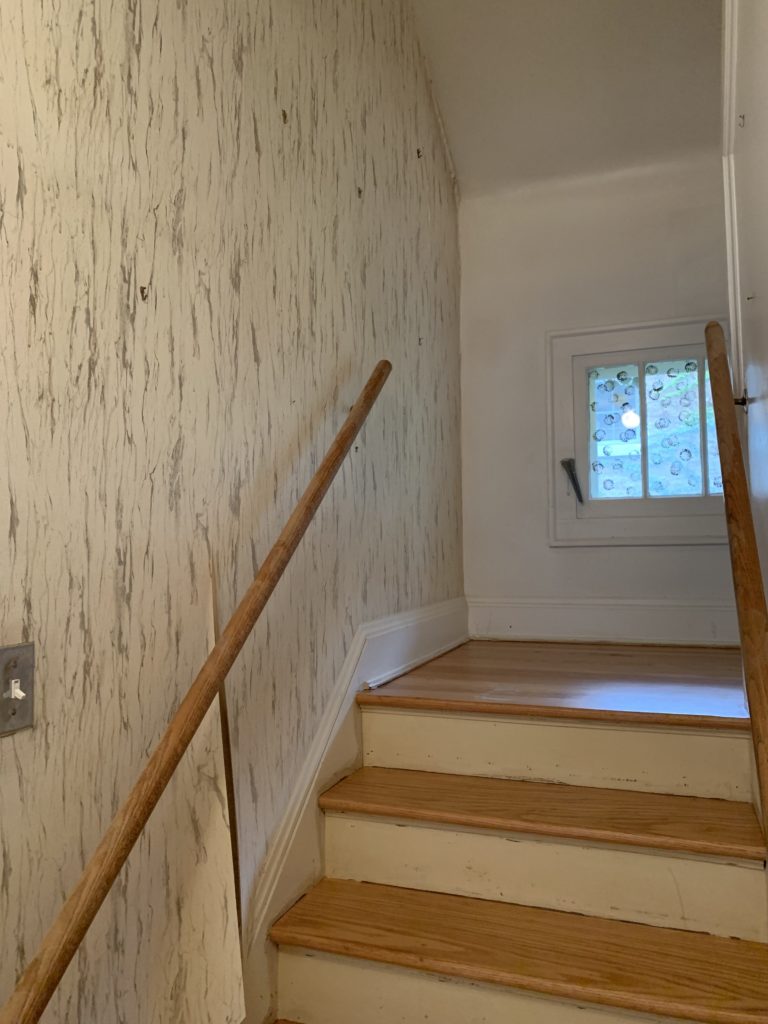 stairwell wallpaper removal