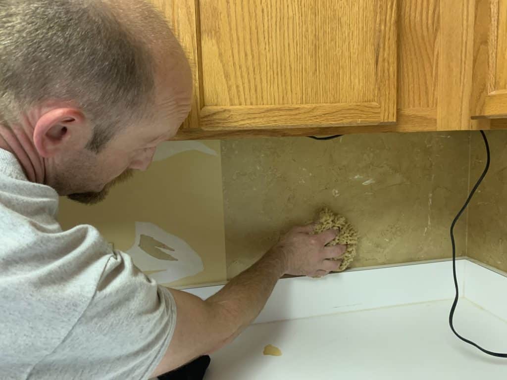 hot water is critical to wallpaper removal