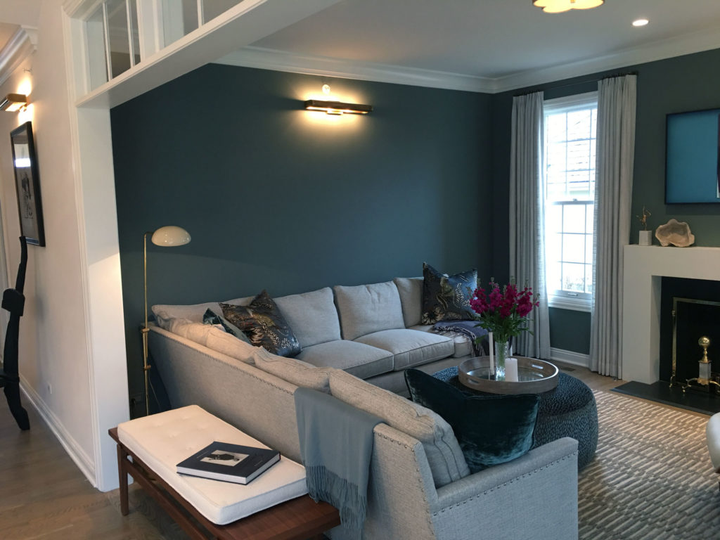 Dark blue green wall paint for home theater