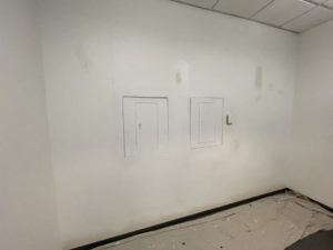 commercial wall with no wallpaper