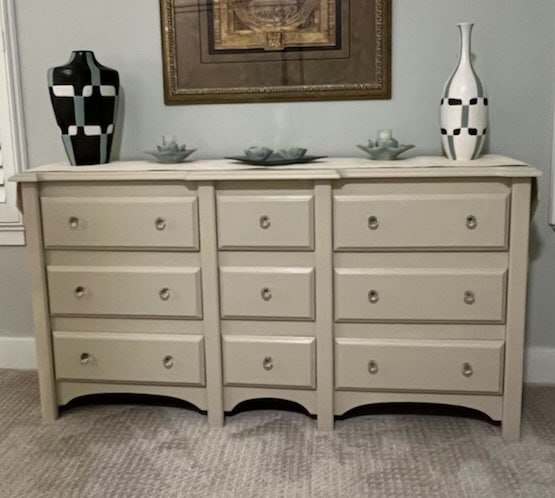 repaint your furniture - dresser painting