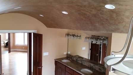 2 toned painted ceiling in bathroom